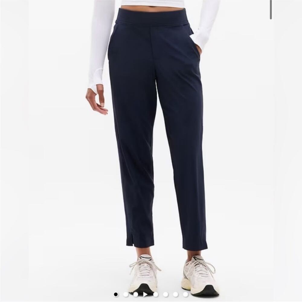 NWOT Athleta Brooklyn Mid Rise Ankle Pants Navy Size 4